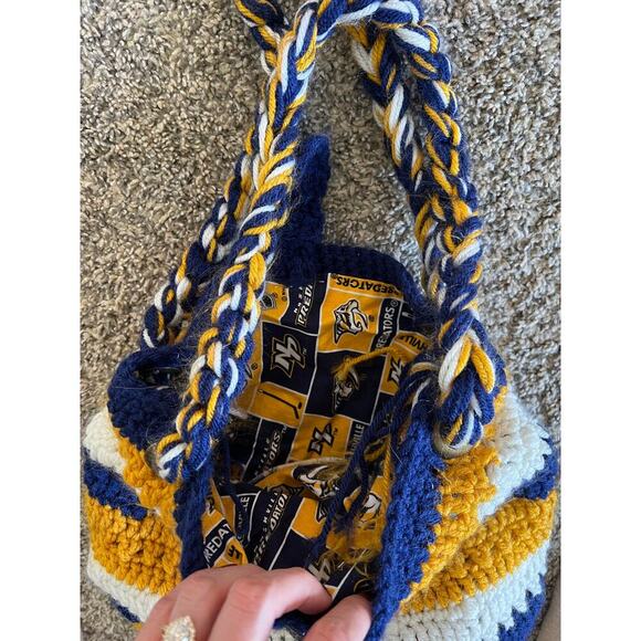 Hand Crocheted Nashville Predators NHL Hockey Bucket Bag - Picture 3 of 5
